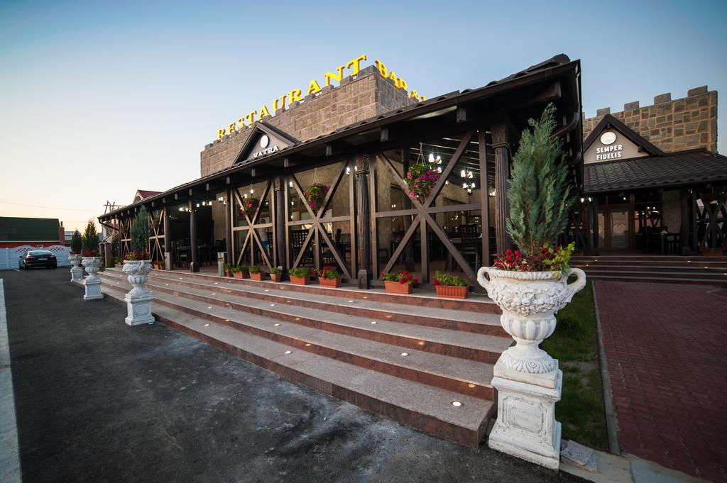 Vatra Romana Bed & Breakfast Răcarii de Jos Exterior foto